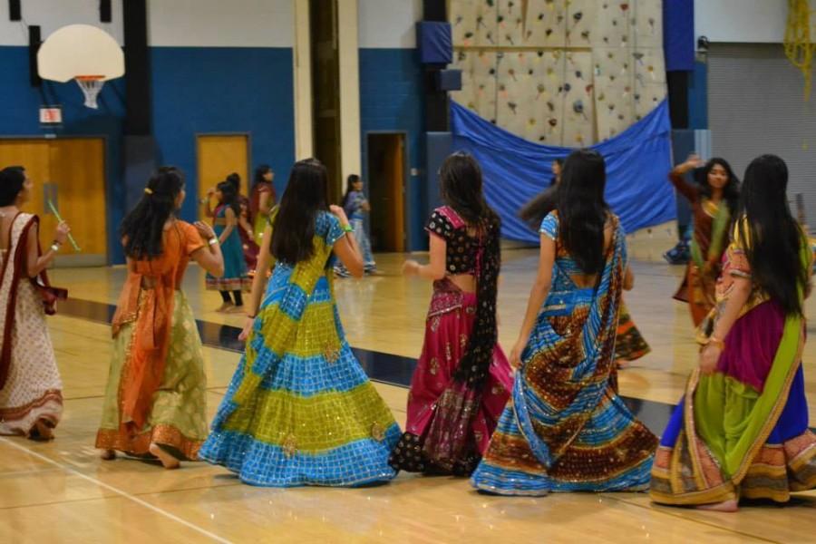 Garba offers an electric evening of Indian culture