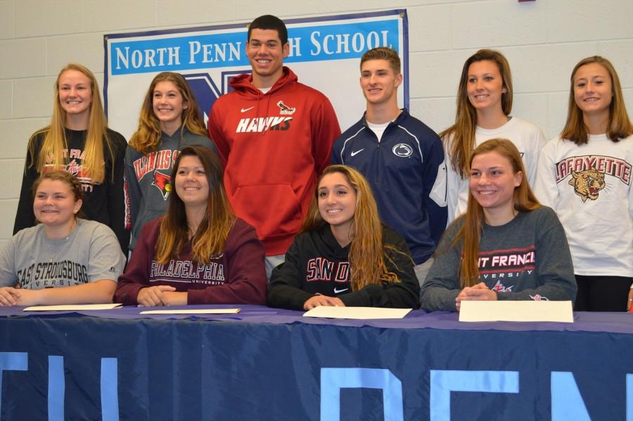 10+NPHS+student+athletes+signed+their+letters+of+intent+to+play+collegiate+athletics+beginning+in+the+fall+of+2016.+