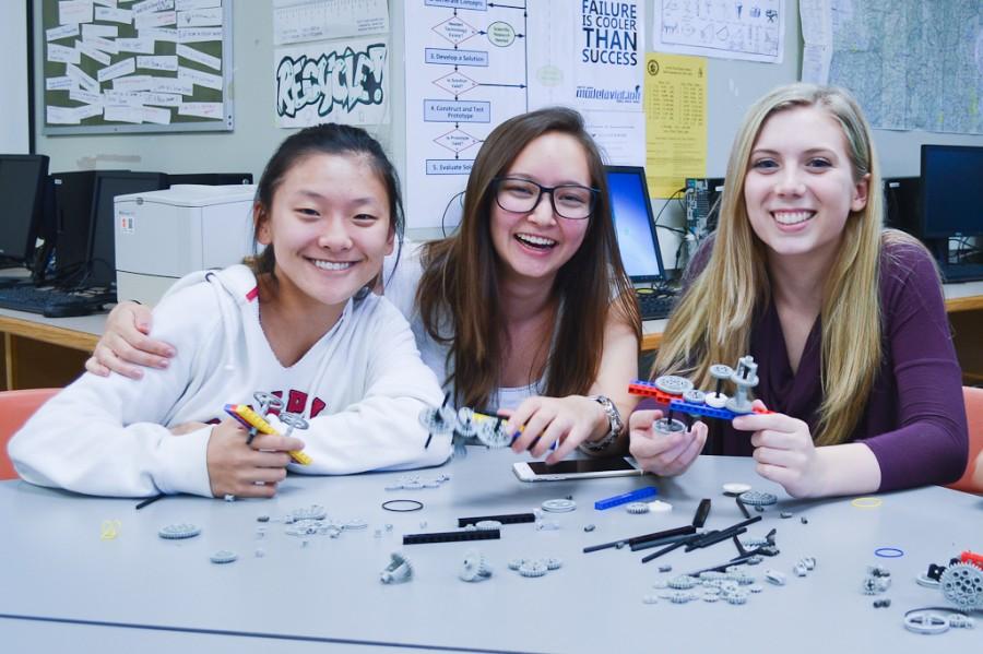 Students work on a project in Dr. Michael Voicheks Principles of Engineering course at North Penn High School.