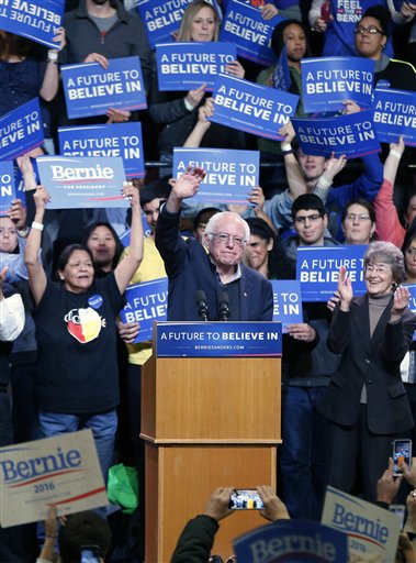 Democratic presidential candidate, Sen. Bernie Sanders, I-Vt, campaigns Tuesday, Jan. 26, 2016 at a rally in Duluth, Minn. (AP Photo/Jim Mone)