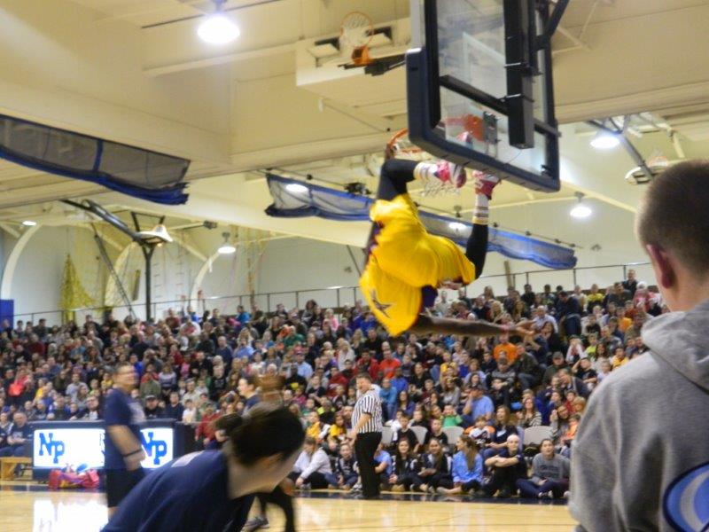 Flyin High! A Harlem Wizard dunk was show stopper on Saturday night at NPHS.