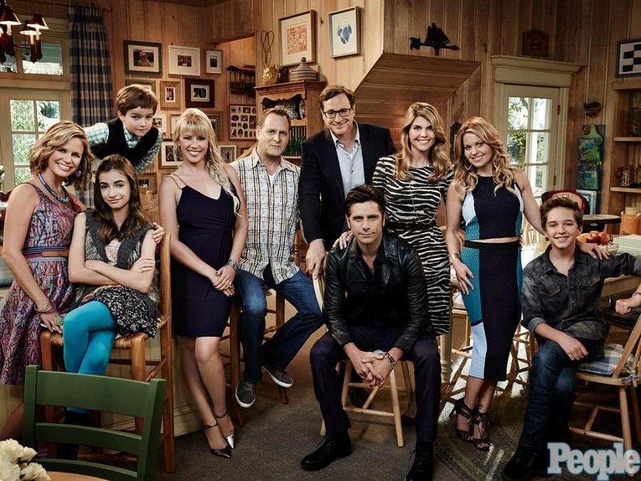 John Stamos, Andrea Barber, Candace Cameron Bure, Dave Coulier, Lori Loughlin, Bob Saget, Jodie Sweetin, Michael Campion, Elias Harger and Soni Bringas in Fuller House.
