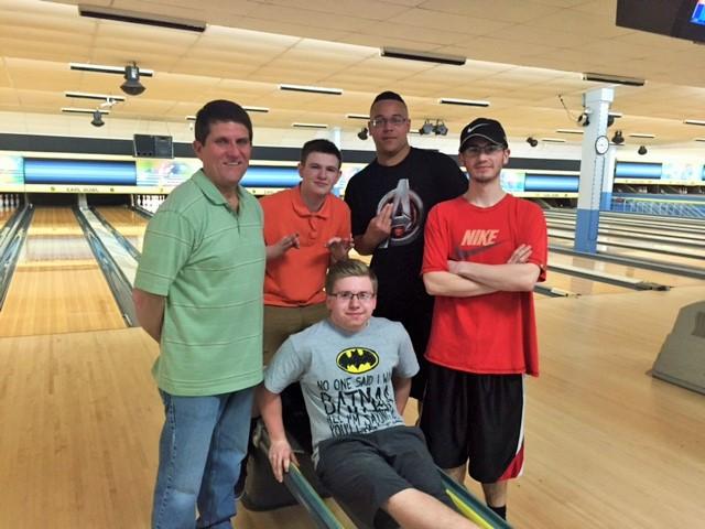 For the first time in North Penn history, the boys bowling team will compete in the state championship tournament to be held this coming Saturday, March 19th in Pittsburgh, Pennsylvania.
Top (left to right): Coach Donald Stadnycki, Colin Nast, Tyler Sharpe, Zach Fuschetto.
Bottom: Lucas Denton
Not Pictured: Christian Stinson and Dylan Bailey-Smith