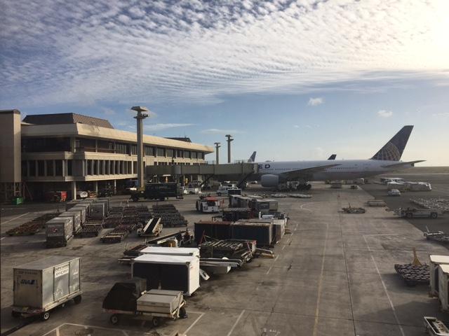 Before taking off to head home after her 7-day adventure, Brown snapped a photo of the outside of  the Honolulu airport.