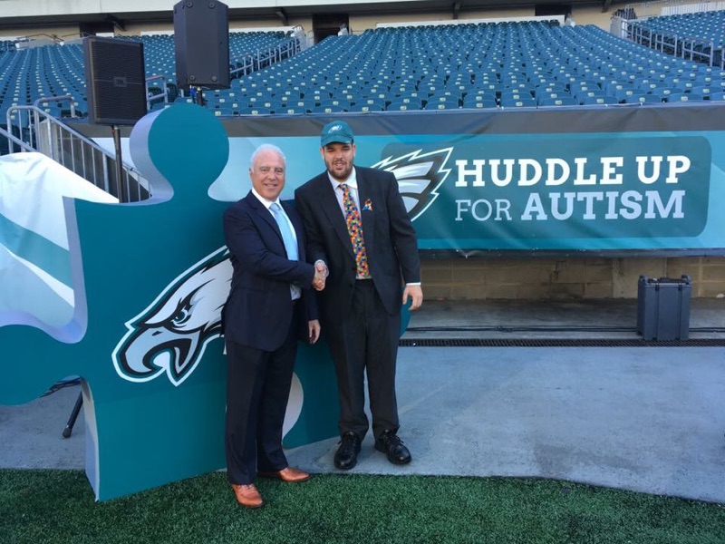 Ben Hartranft rubs elbows with Eagles owner Jeffrey Lurie 