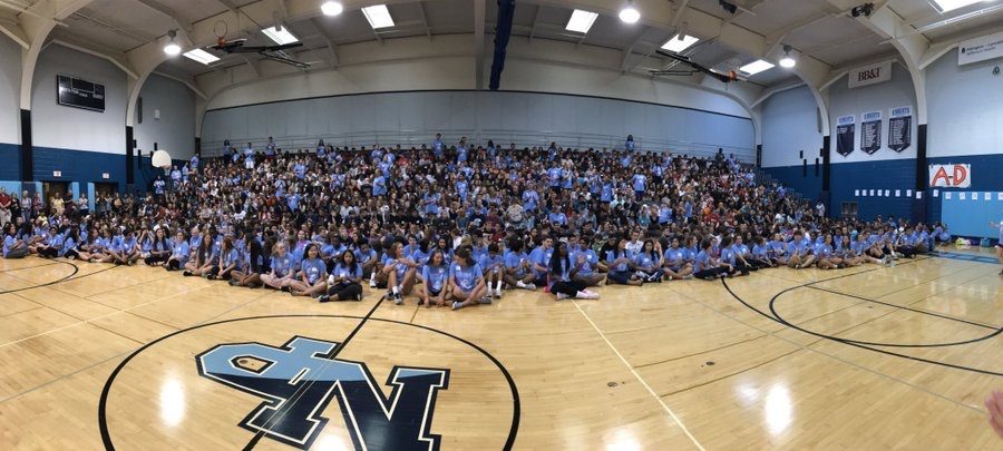 Class of 2020 at their sophomore orientation in August 2017