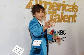 Shin Lim makes $1,000,000 appear at the 2018 America’s Got Talent Finale