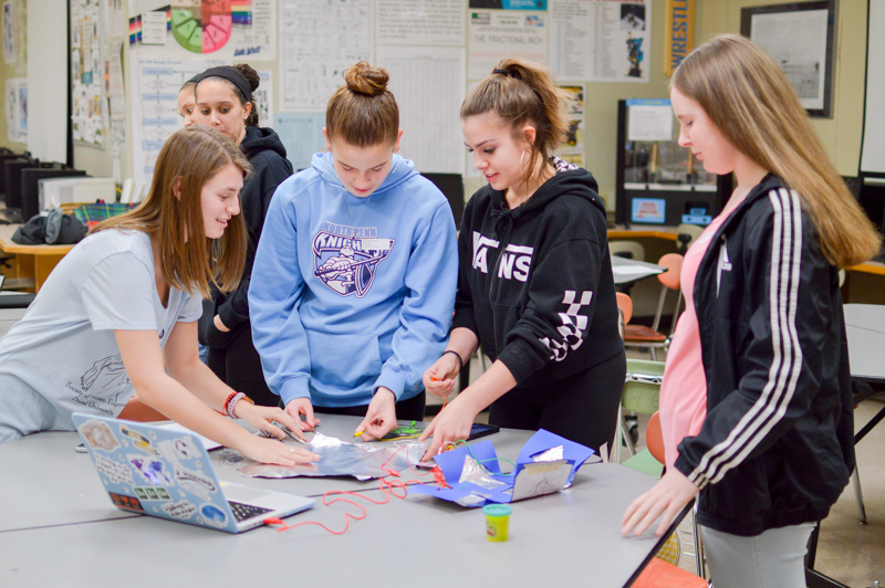 NPHS+Women+in+Engineering+Club+hosts+annual+Girls+Night+for+middle+schools.+