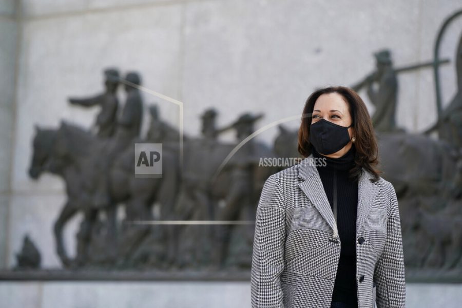 Democratic vice presidential candidate, Sen. Kamala Harris, D-Calif., visits the This Is the Place Monument, Saturday, Oct. 3, 2020, in Salt Lake City. The monument commemorates the end of the westward journey of Mormon pioneers to Utah as well as early explorers of the West. (AP Photo/Patrick Semansky)