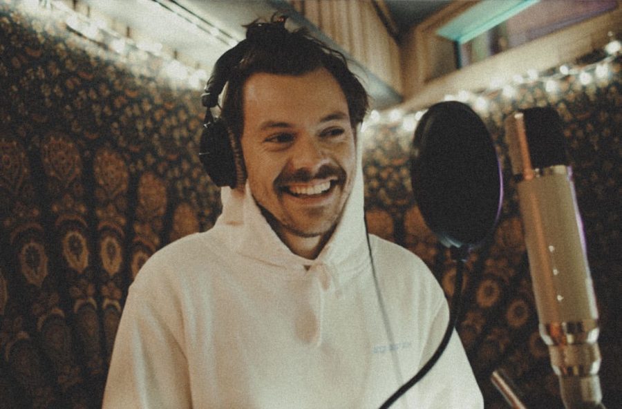 Styles in the studio making a new home for his fans through music. (Photo credit: harrystles via Instagram)