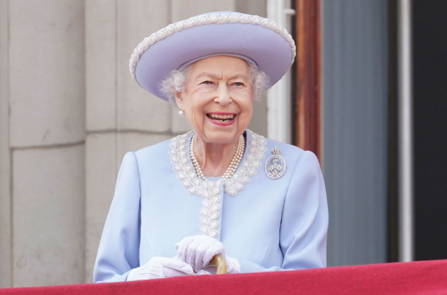 Queen Elizabeth II dead (1)