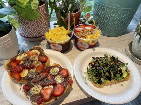 These two toasts and two bowls are just a few of the tasty options that The Healthy Shack has to offer!