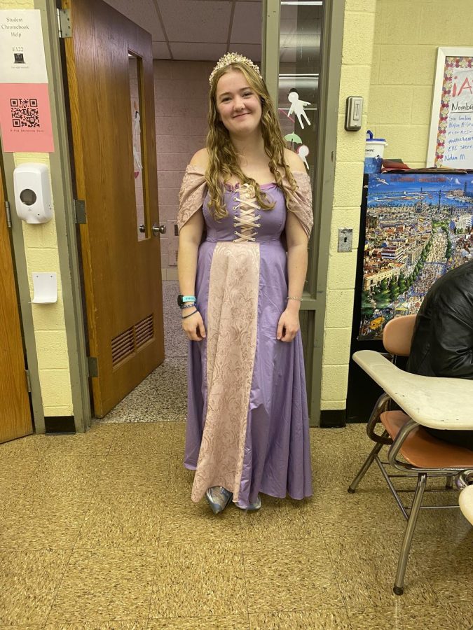 Sew What?! Alessandra Miller (11th) as Repunzel in her hand sewn costume