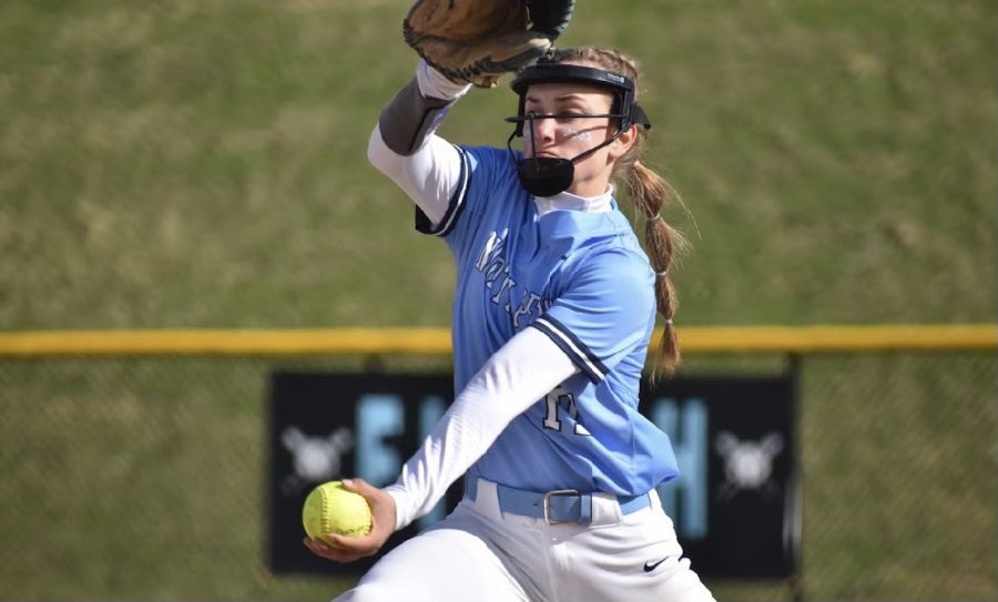 Senior pitcher Julia Shearer locked in to pitch another inning.